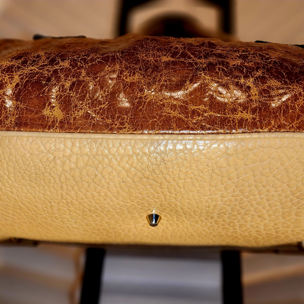 G by Guess Leather Brown and Tan Satchel - Picture 3 of 7